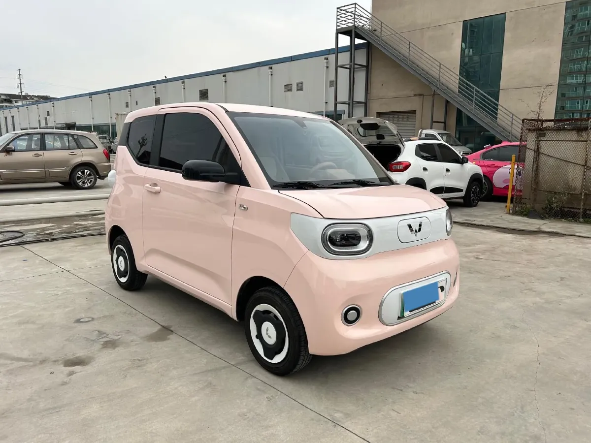 2024 WuLing HongGuang MINI EV BEV 17.3KWH,autocango,china used car exporter,china ev exporter,chinese used car exporter,chinese used ev exporter