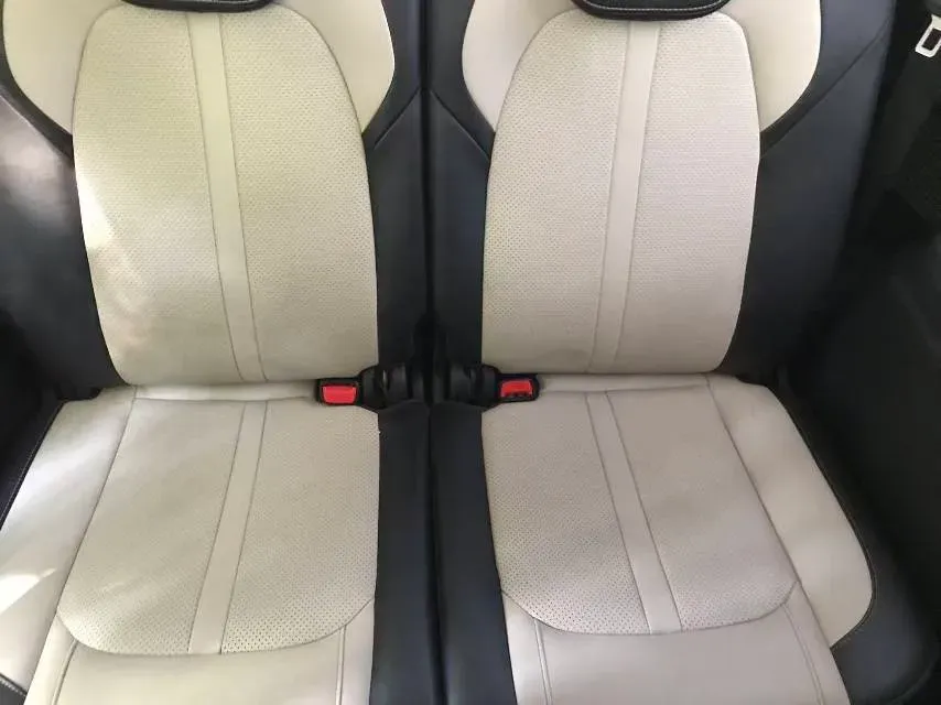 2018 BaoJun 530 1.5T 150HP L4 6MT,autocango,china used car exporter,china ev exporter,chinese used car exporter,chinese used ev exporter