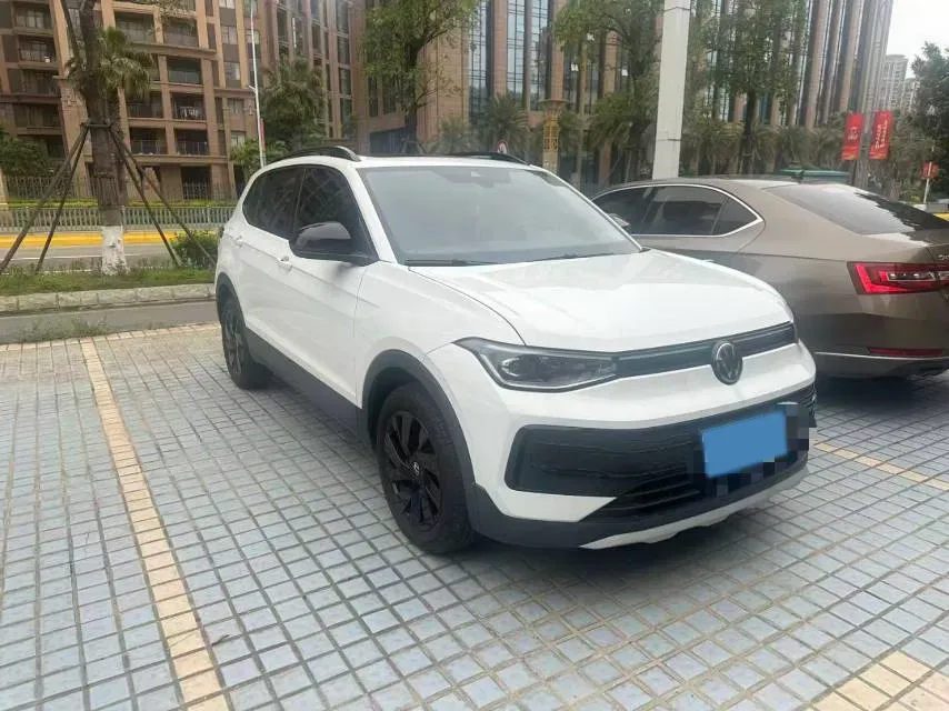 2025 Volkswagen Tharu 1.5T 160HP L4 7DCT,autocango,china used car exporter,china ev exporter,chinese used car exporter,chinese used ev exporter