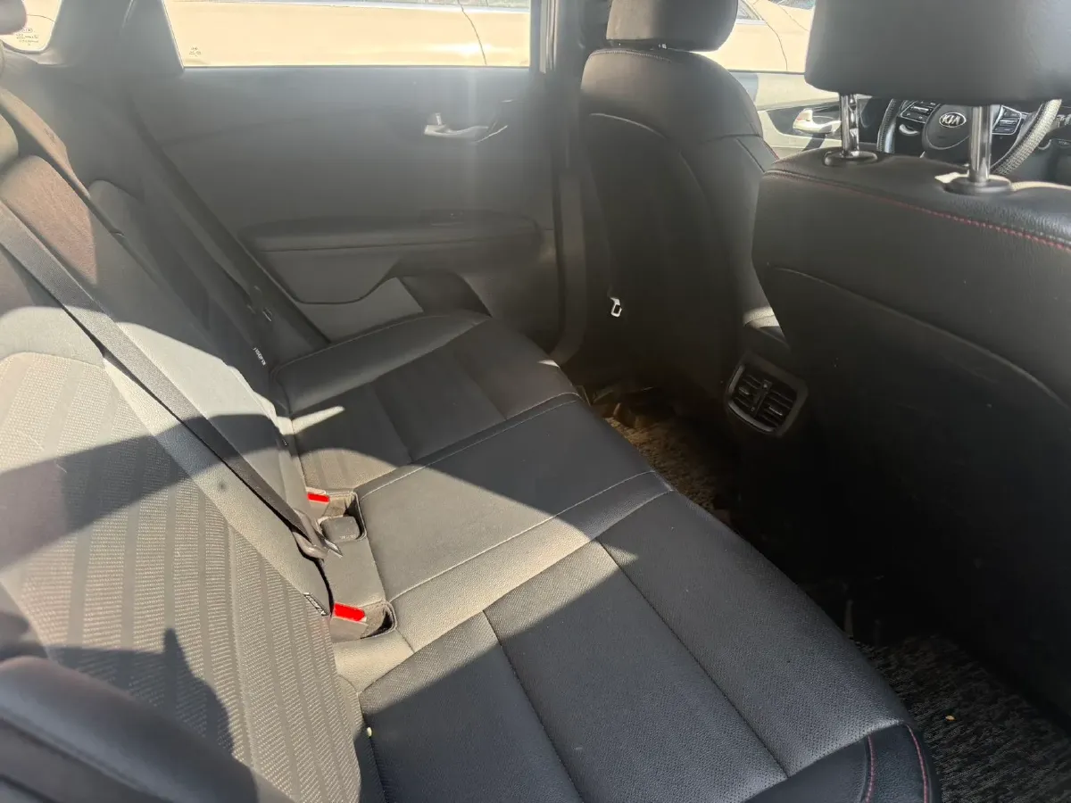 2020 Kia K3 1.4T 130HP L4 7DCT,autocango,china used car exporter,china ev exporter,chinese used car exporter,chinese used ev exporter