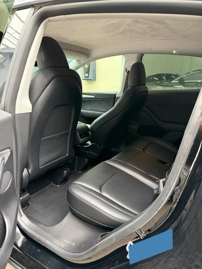 2022 Tesla Model Y BEV 60KWH,autocango,china used car exporter,china ev exporter,chinese used car exporter,chinese used ev exporter