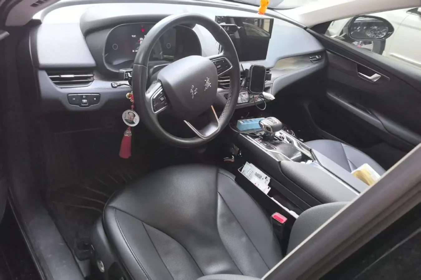 2021 HongQi E-QM5 BEV 54KWH,autocango,china used car exporter,china ev exporter,chinese used car exporter,chinese used ev exporter