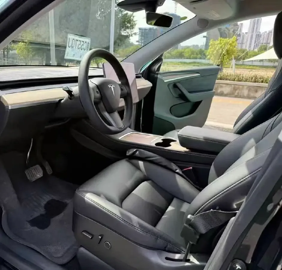 2022 Tesla Model Y BEV 60KWH,autocango,china used car exporter,china ev exporter,chinese used car exporter,chinese used ev exporter