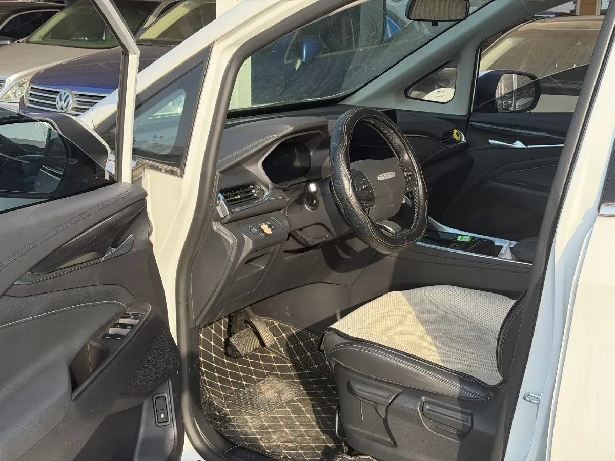 2022 MAXUS G50 1.5T 169HP L4 7DCT,autocango,china used car exporter,china ev exporter,chinese used car exporter,chinese used ev exporter