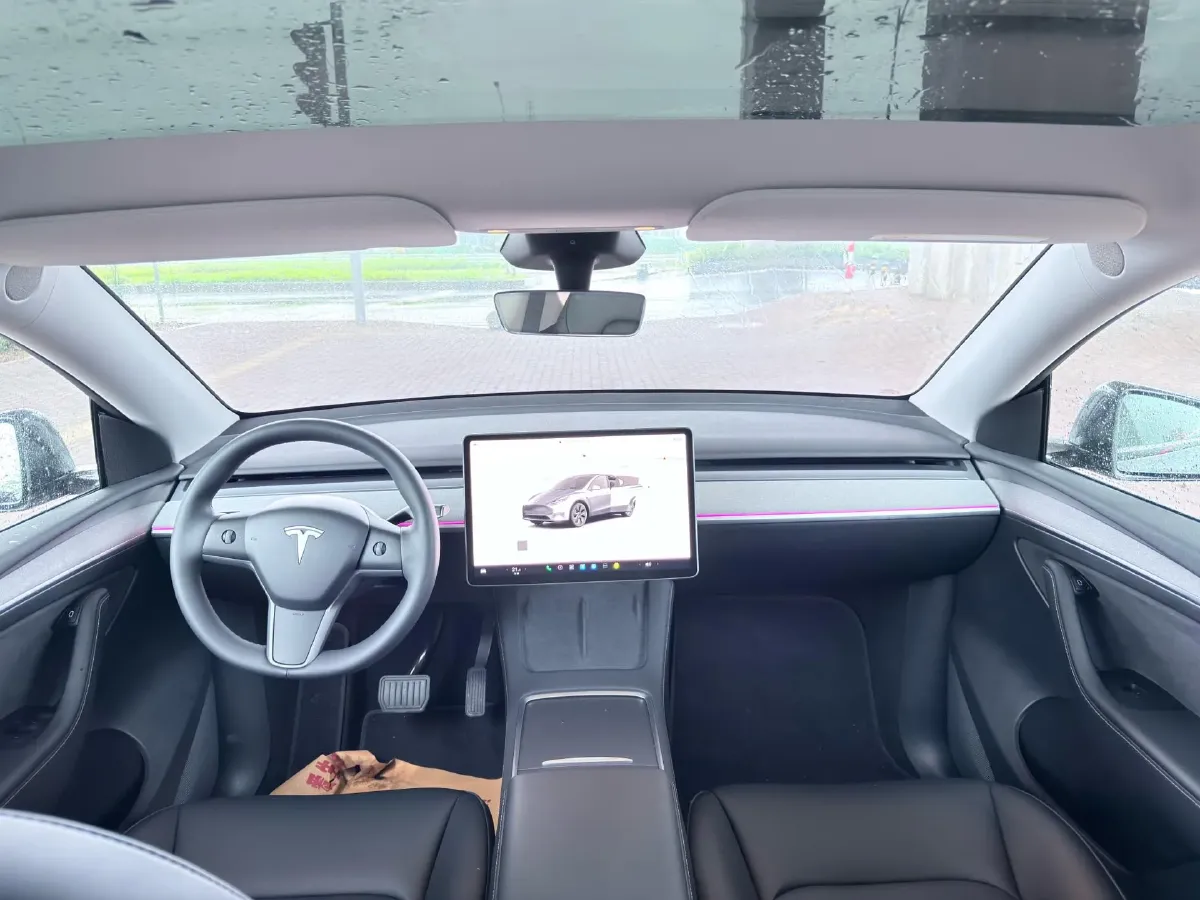 2024 Iveco OuSheng BEV 77.28KWH,autocango,china used car exporter,china ev exporter,chinese used car exporter,chinese used ev exporter