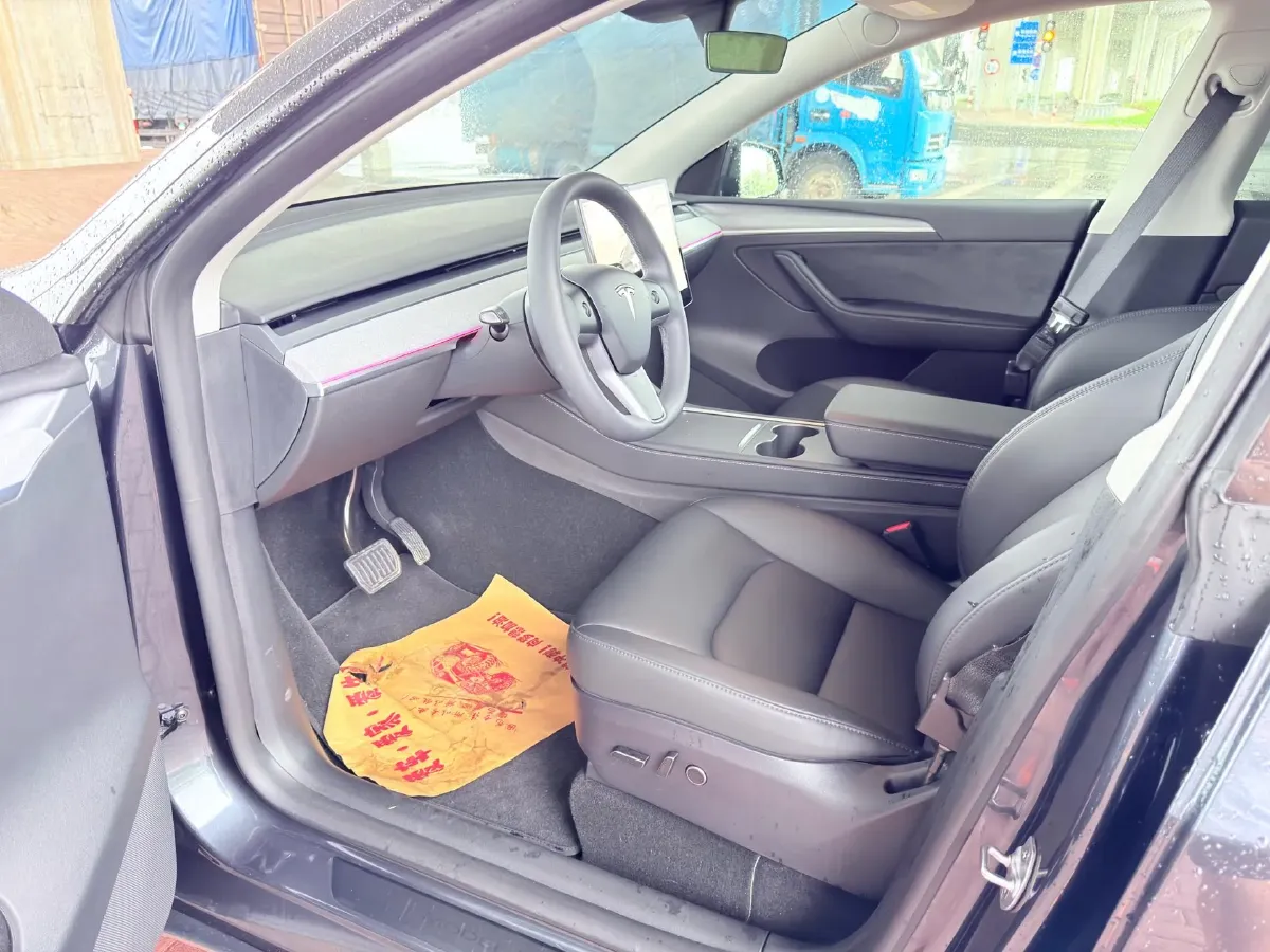 2024 Iveco OuSheng BEV 77.28KWH,autocango,china used car exporter,china ev exporter,chinese used car exporter,chinese used ev exporter