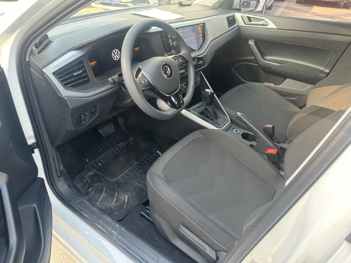 2023 Volkswagen Polo 1.5L 113HP L4 6AT,autocango,china used car exporter,china ev exporter,chinese used car exporter,chinese used ev exporter
