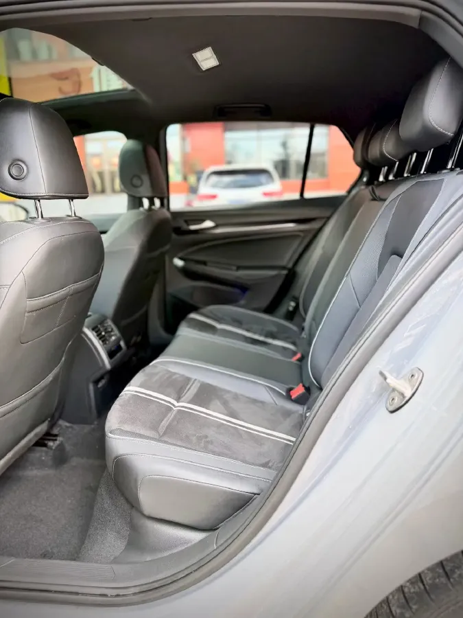 2021 Volkswagen Golf 1.4T 150HP L4 7DCT,autocango,china used car exporter,china ev exporter,chinese used car exporter,chinese used ev exporter