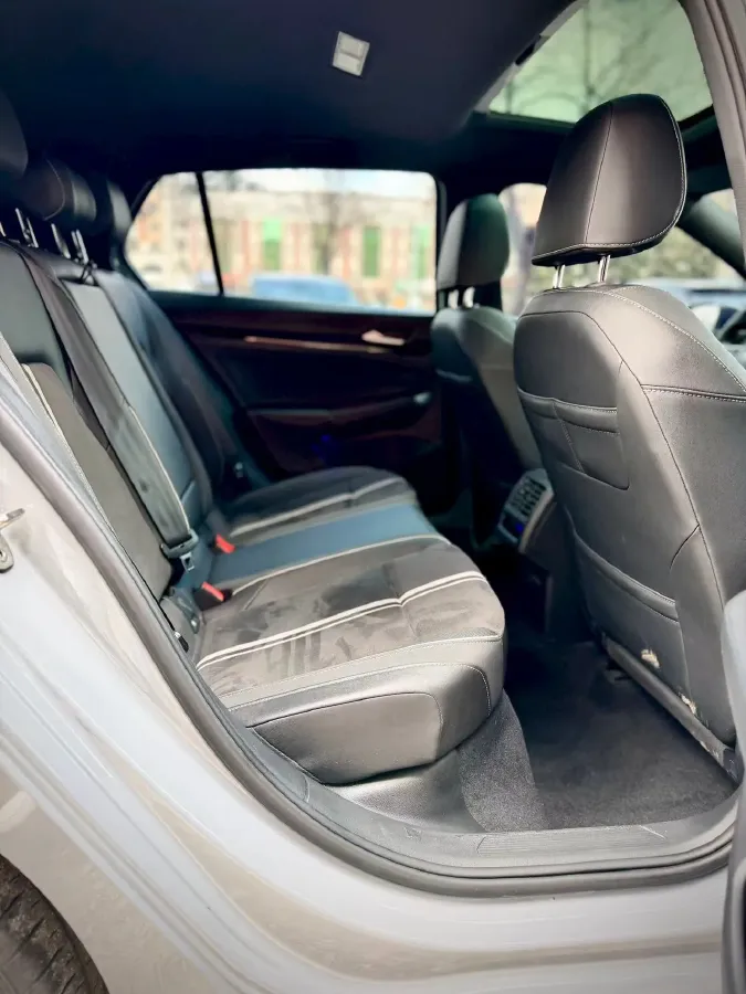 2021 Volkswagen Golf 1.4T 150HP L4 7DCT,autocango,china used car exporter,china ev exporter,chinese used car exporter,chinese used ev exporter