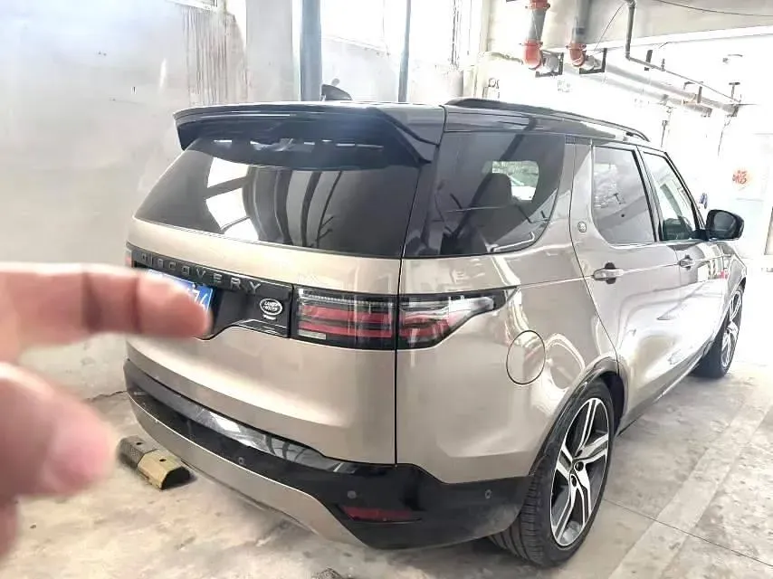 2021 Land Rover Discovery 3.0T 360HP L6 8AT,autocango,china used car exporter,china ev exporter,chinese used car exporter,chinese used ev exporter