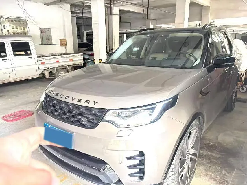 2021 Land Rover Discovery 3.0T 360HP L6 8AT,autocango,china used car exporter,china ev exporter,chinese used car exporter,chinese used ev exporter