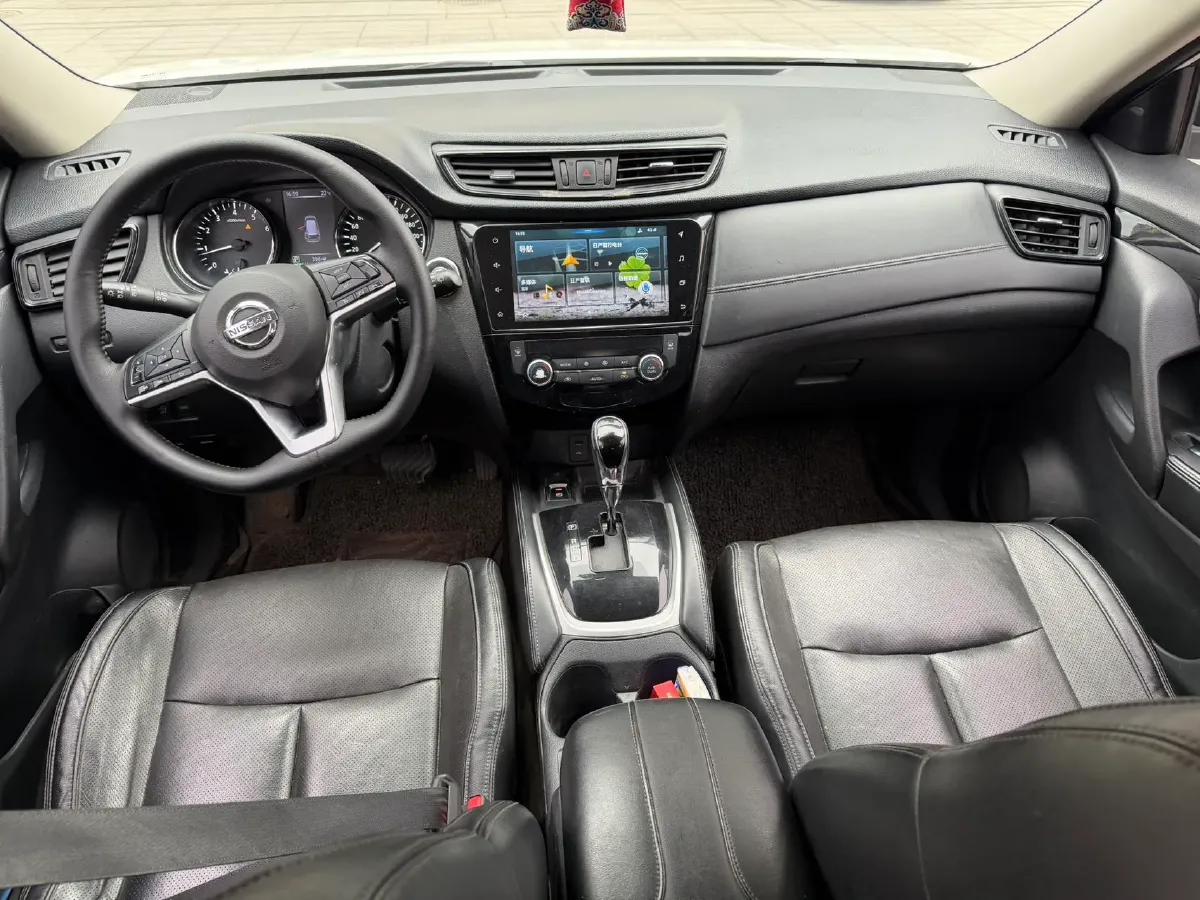 2019 Nissan X-Trail 2.0L 154HP L4 CVT,autocango,china used car exporter,china ev exporter,chinese used car exporter,chinese used ev exporter