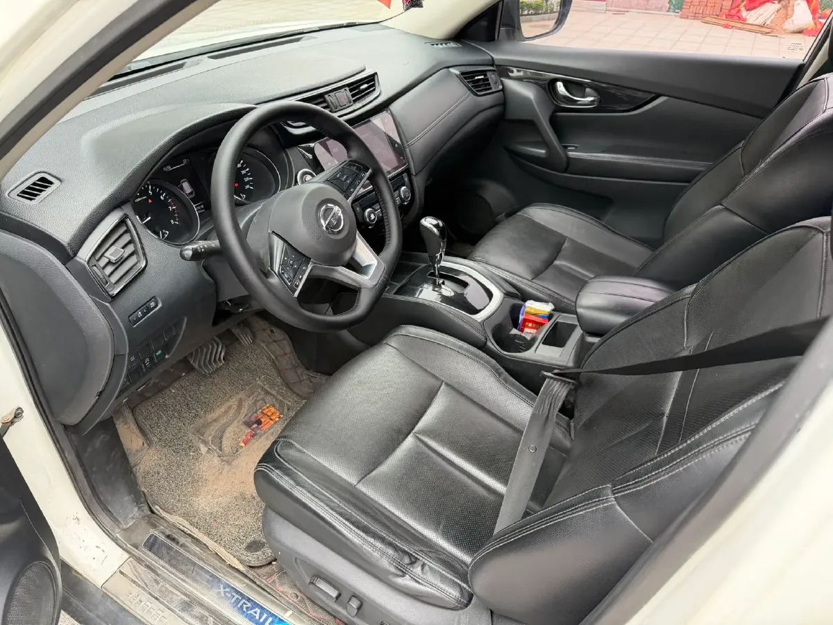 2019 Nissan X-Trail 2.0L 154HP L4 CVT,autocango,china used car exporter,china ev exporter,chinese used car exporter,chinese used ev exporter