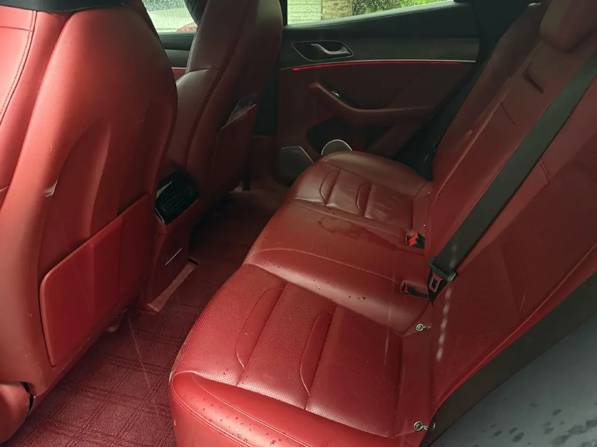 2021 SERES SF5 Range Extended 112HP REEV 35KWH,autocango,china used car exporter,china ev exporter,chinese used car exporter,chinese used ev exporter