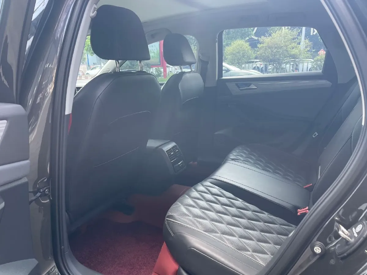 2023 Volkswagen Sagitar 1.5T 160HP L4 7DCT,autocango,china used car exporter,china ev exporter,chinese used car exporter,chinese used ev exporter