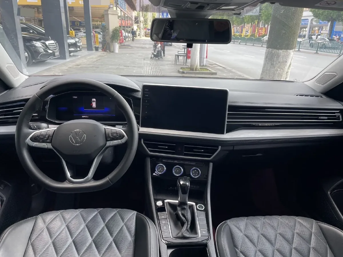 2023 Volkswagen Sagitar 1.5T 160HP L4 7DCT,autocango,china used car exporter,china ev exporter,chinese used car exporter,chinese used ev exporter