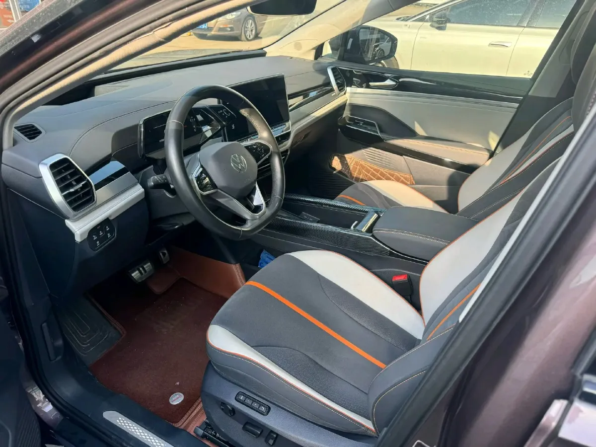 2021 Volkswagen ID.6 Crozz BEV 84.8KWH,autocango,china used car exporter,china ev exporter,chinese used car exporter,chinese used ev exporter