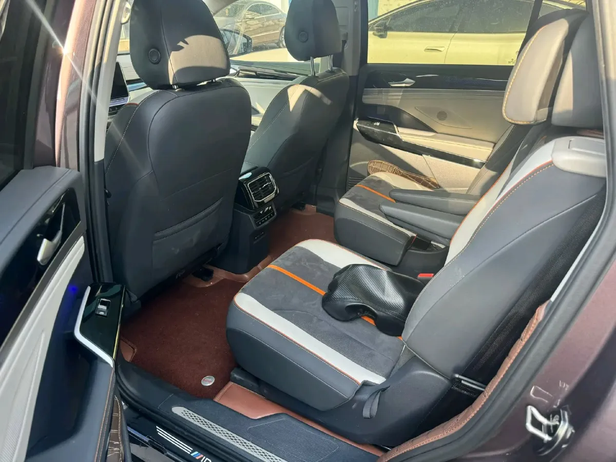 2021 Volkswagen ID.6 Crozz BEV 84.8KWH,autocango,china used car exporter,china ev exporter,chinese used car exporter,chinese used ev exporter