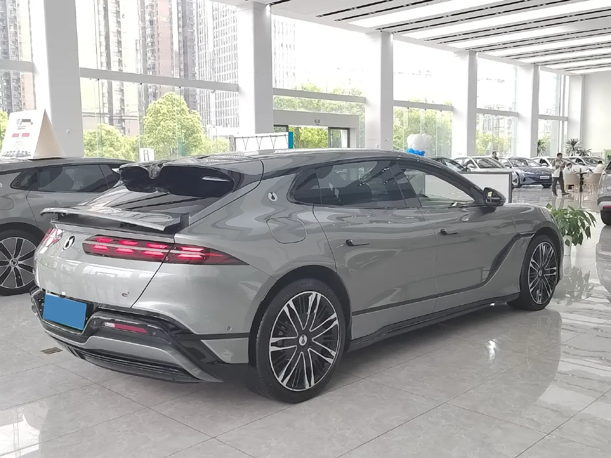 2024 Denza DenzaZ9GT 2.0T 207HP L4 E-CVT PHEV 38.5KWH,autocango,china used car exporter,china ev exporter,chinese used car exporter,chinese used ev exporter