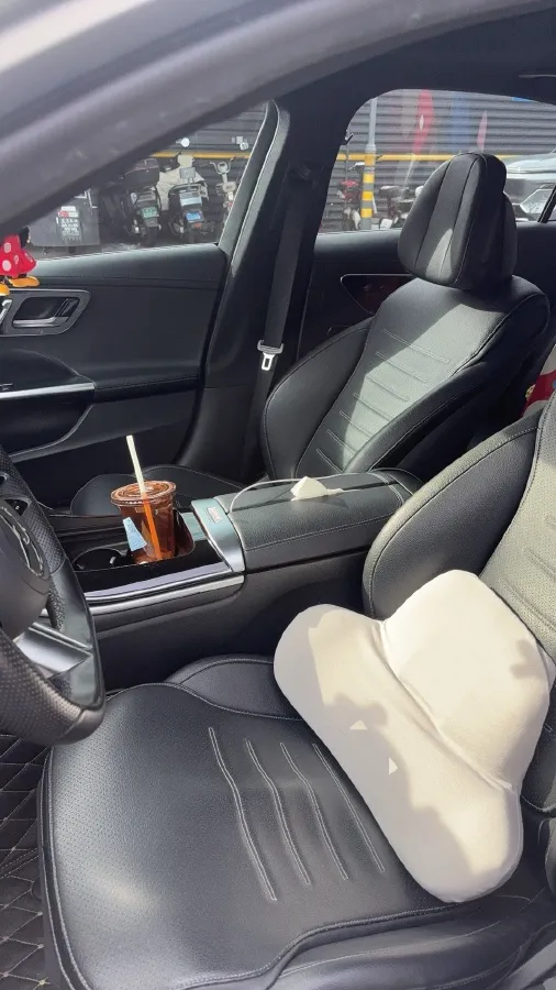 2022 Mercedes-Benz C Class 1.5T 204HP L4 9AT,autocango,china used car exporter,china ev exporter,chinese used car exporter,chinese used ev exporter