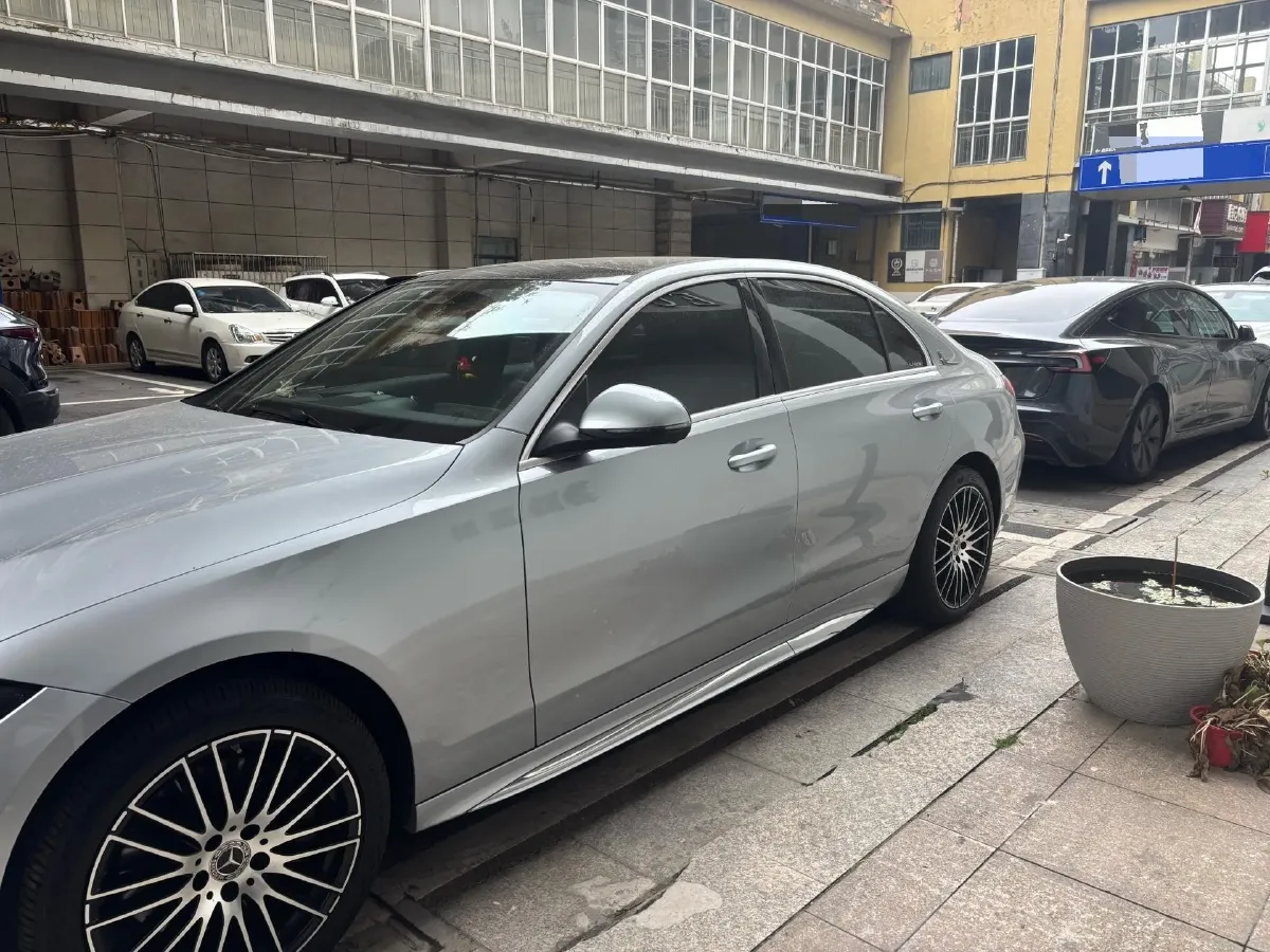 2022 Mercedes-Benz C Class 1.5T 204HP L4 9AT,autocango,china used car exporter,china ev exporter,chinese used car exporter,chinese used ev exporter