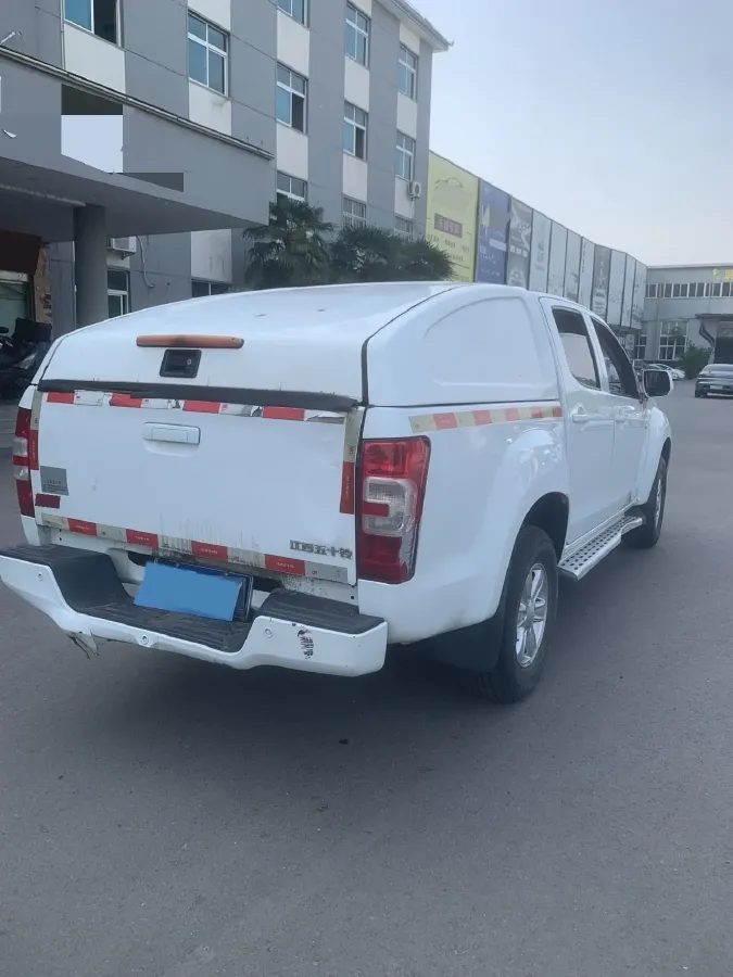 2018 Isuzu Taga 3.0T 131HP L4 5MT,autocango,china used car exporter,china ev exporter,chinese used car exporter,chinese used ev exporter