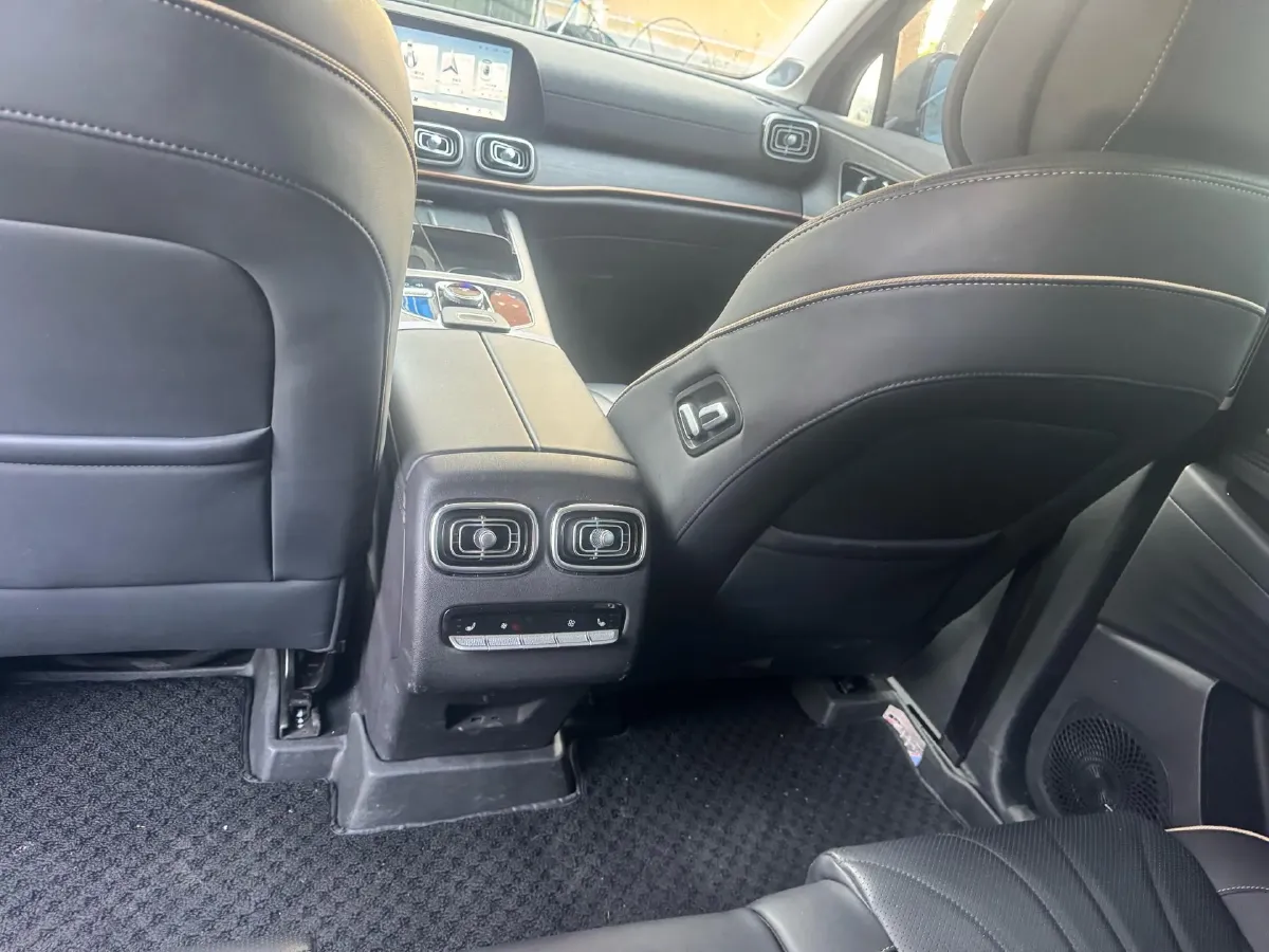 2023 Chery Tiggo 9 2.0T 261HP L4 8AT,autocango,china used car exporter,china ev exporter,chinese used car exporter,chinese used ev exporter