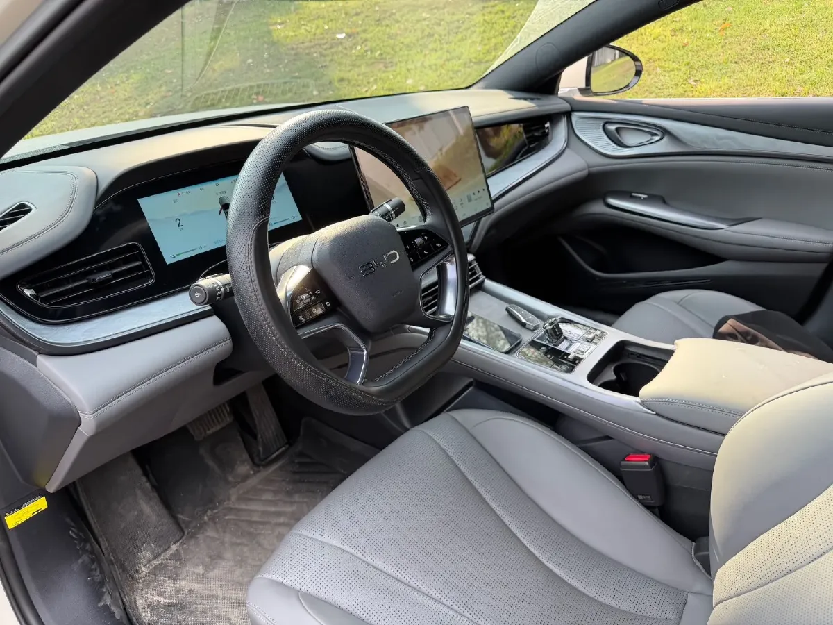 2024 BYD Seal 1.5L 110HP L4 E-CVT PHEV 17.6KWH,autocango,china used car exporter,china ev exporter,chinese used car exporter,chinese used ev exporter