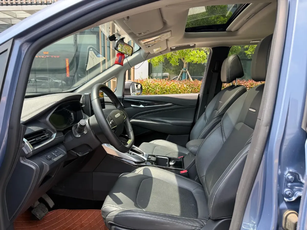 2022 MAXUS G50 1.5T 169HP L4 7DCT,autocango,china used car exporter,china ev exporter,chinese used car exporter,chinese used ev exporter