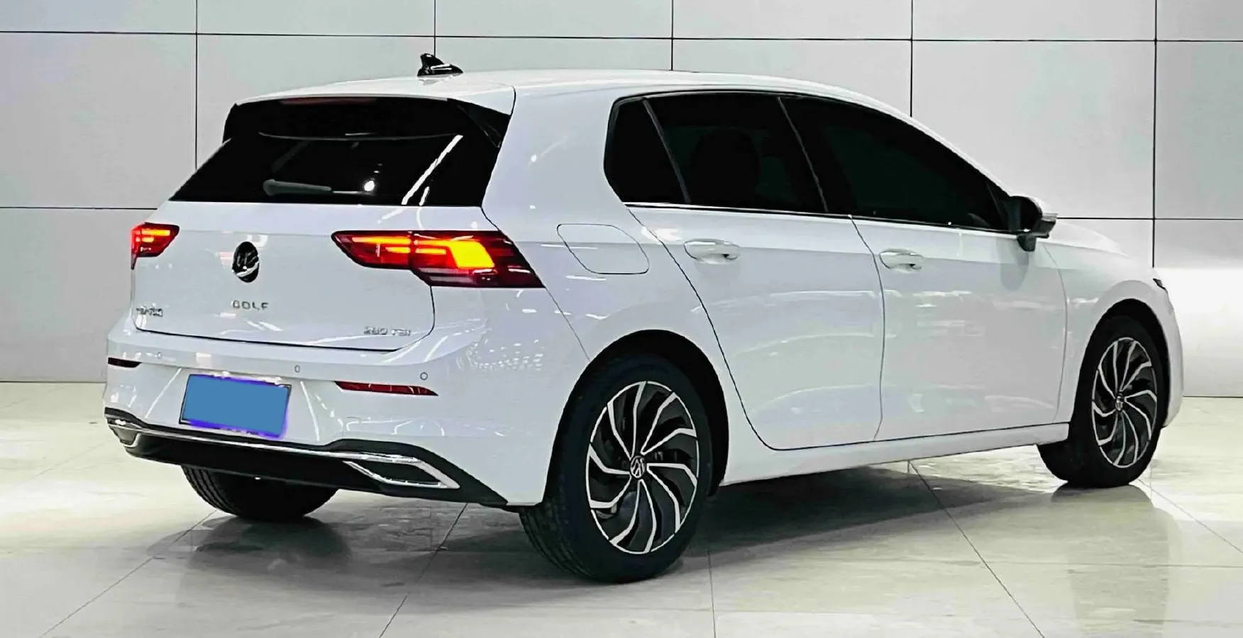 2023 Volkswagen Golf 1.4T 150HP L4 7DCT,autocango,china used car exporter,china ev exporter,chinese used car exporter,chinese used ev exporter