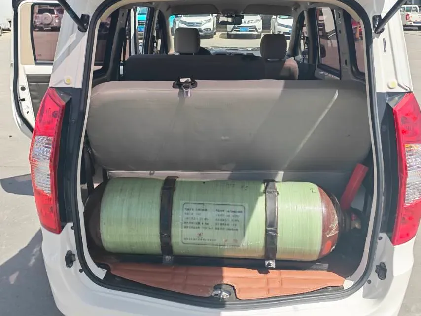 2015 WuLing HongGuang 1.5L 112HP L4 5MT,autocango,china used car exporter,china ev exporter,chinese used car exporter,chinese used ev exporter