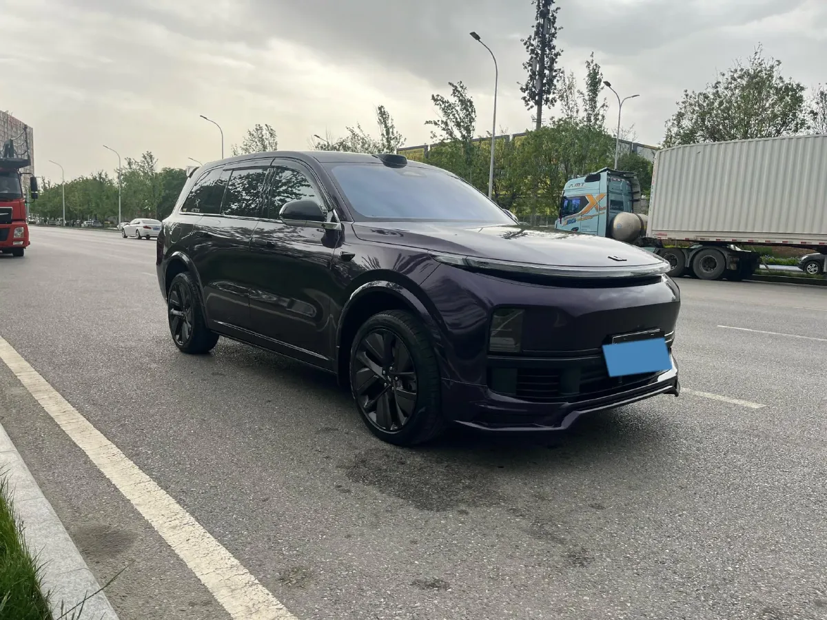 2022 Li L9 Range Extended 154HP REEV 42.6KWH,autocango,china used car exporter,china ev exporter,chinese used car exporter,chinese used ev exporter