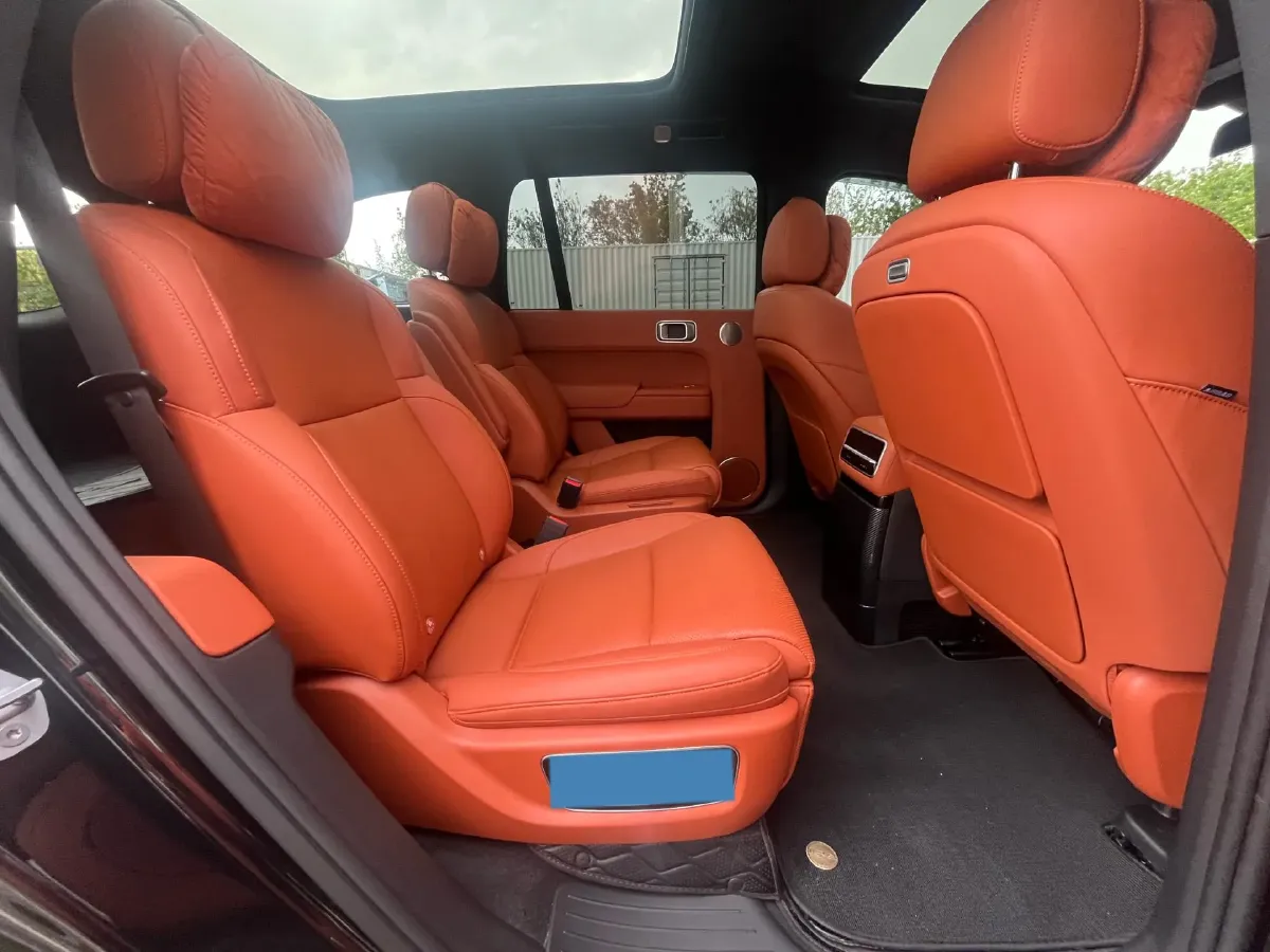 2022 Li L9 Range Extended 154HP REEV 42.6KWH,autocango,china used car exporter,china ev exporter,chinese used car exporter,chinese used ev exporter