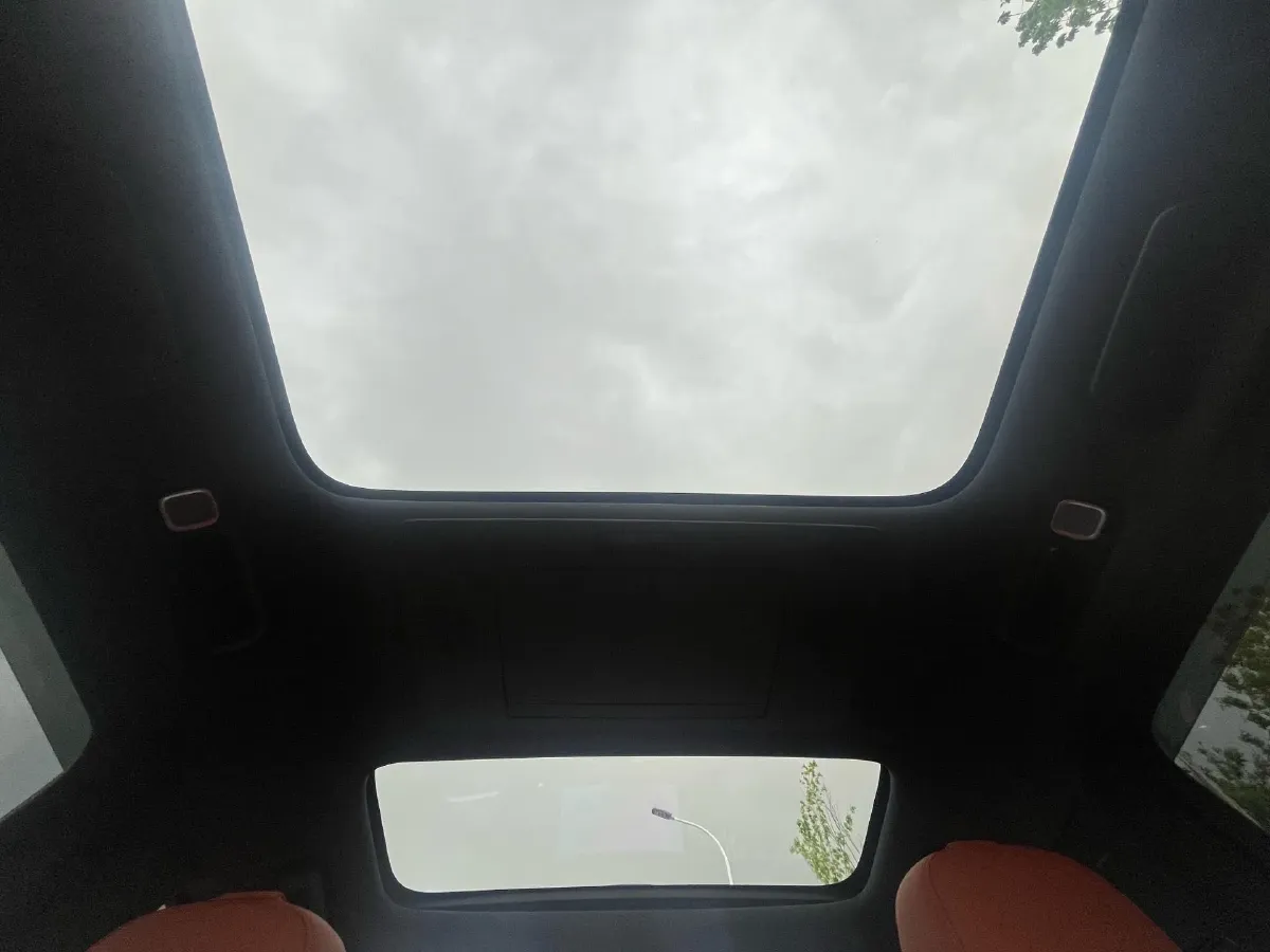 2022 Li L9 Range Extended 154HP REEV 42.6KWH,autocango,china used car exporter,china ev exporter,chinese used car exporter,chinese used ev exporter