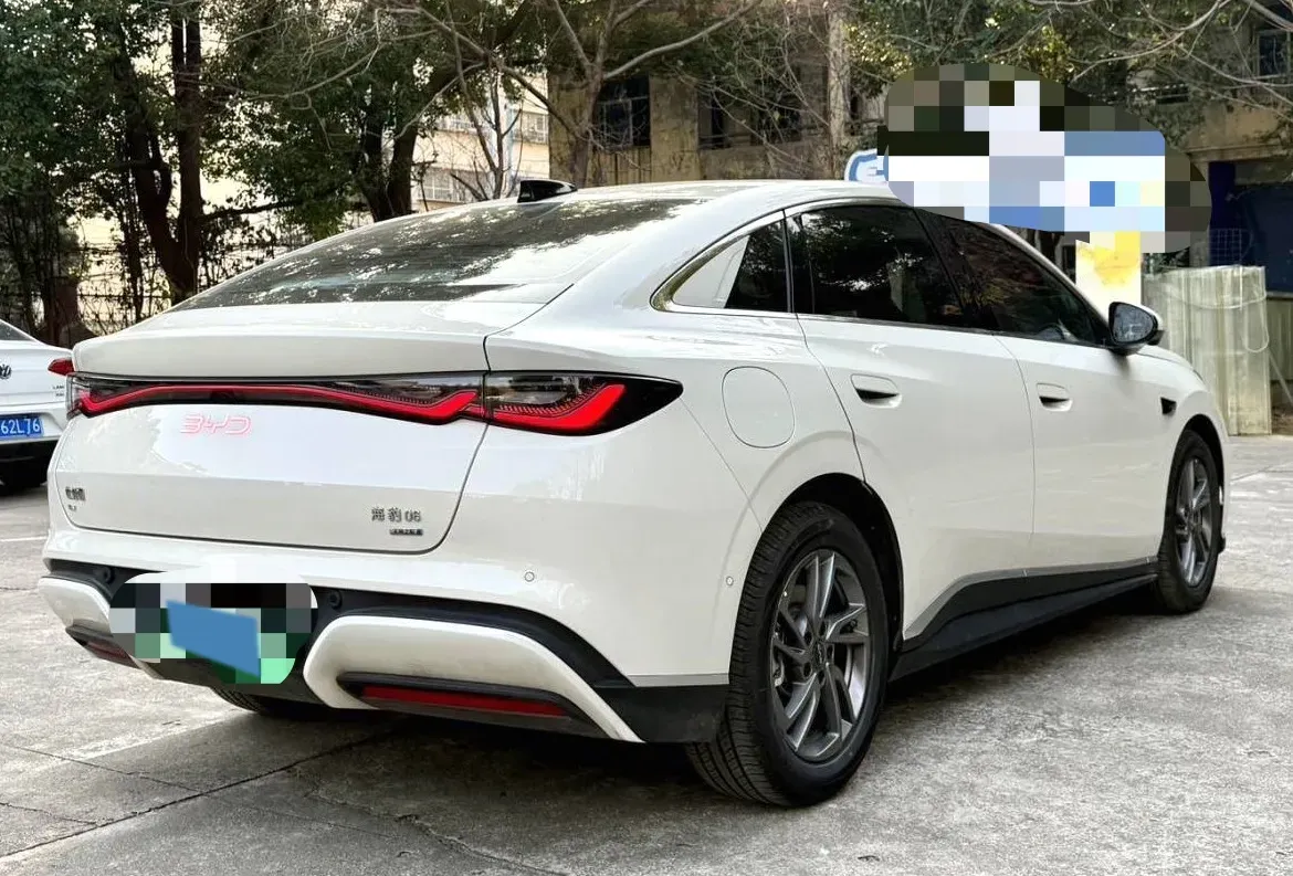 2025 BYD Seal 06 BEV,autocango,china used car exporter,china ev exporter,chinese used car exporter,chinese used ev exporter