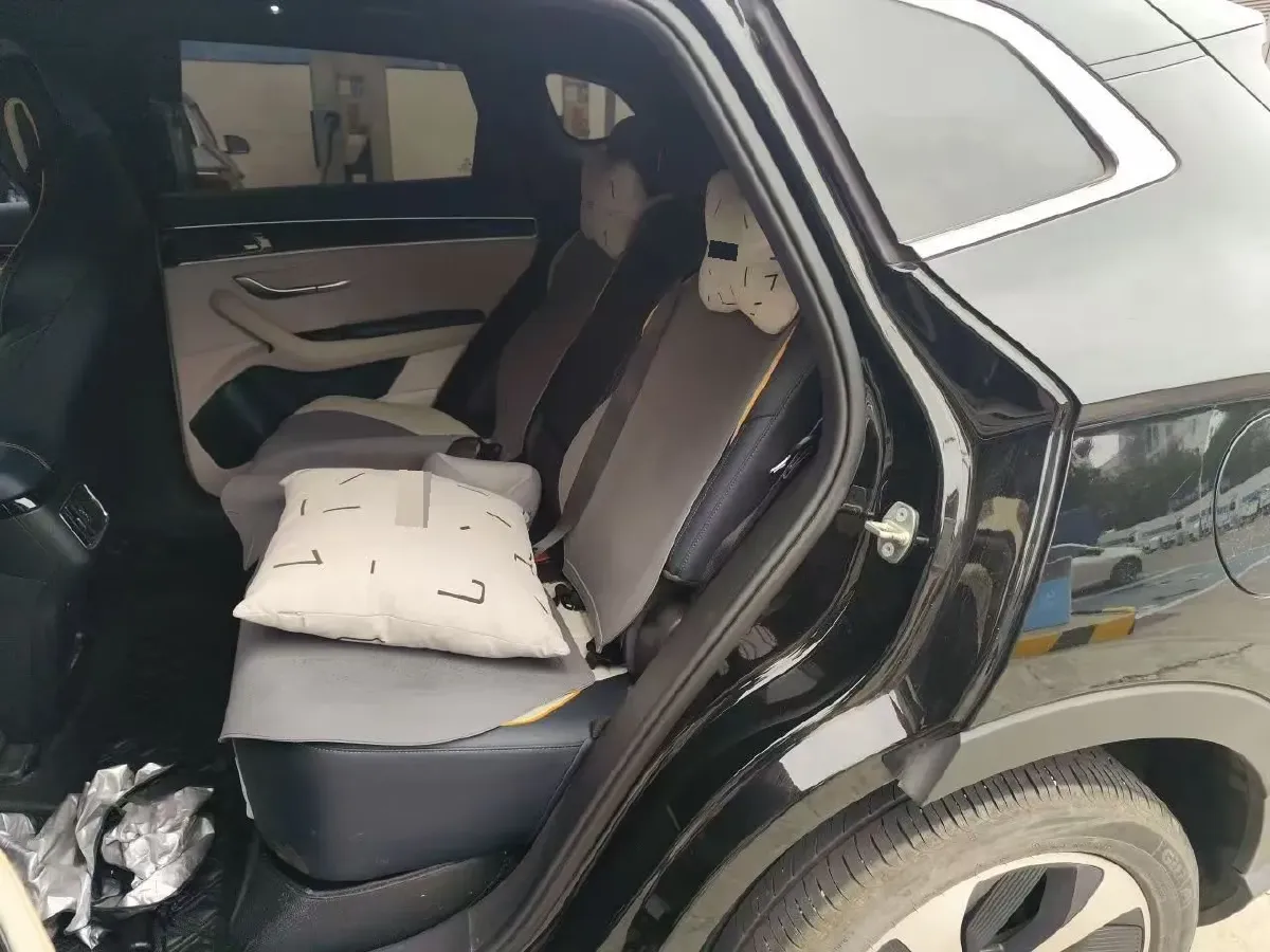 2022 Hyundai Tucson 2.0L 150HP L4 6AT Hybrid,autocango,china used car exporter,china ev exporter,chinese used car exporter,chinese used ev exporter