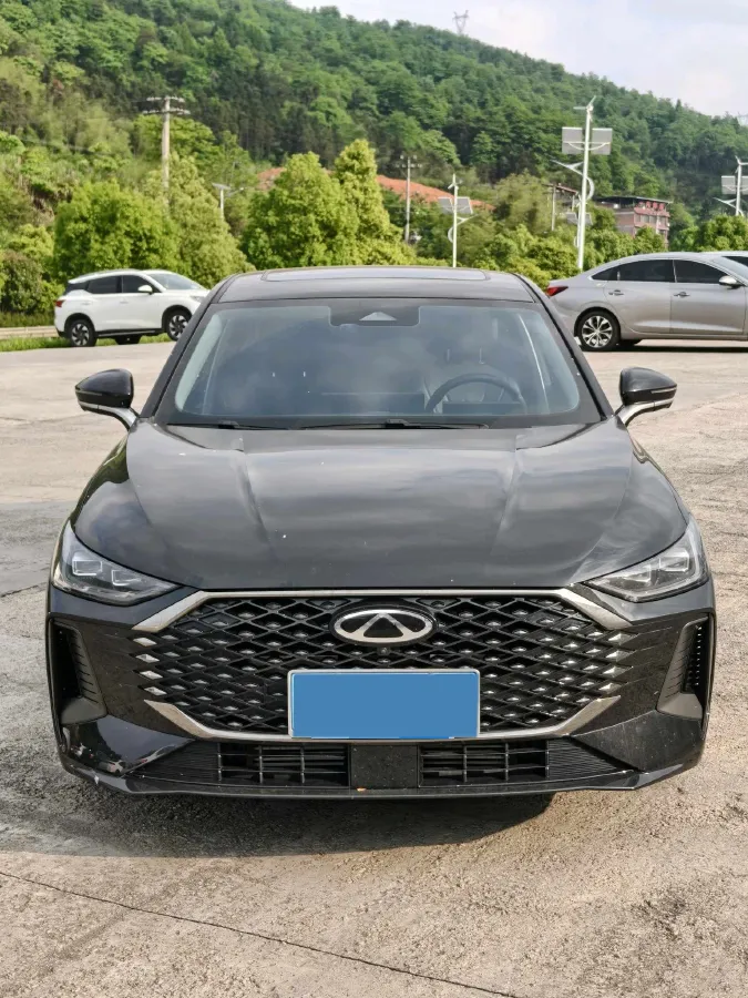 2025 Chery Arrizo 8 Pro 1.6T 197HP L4 7DCT,autocango,china used car exporter,china ev exporter,chinese used car exporter,chinese used ev exporter