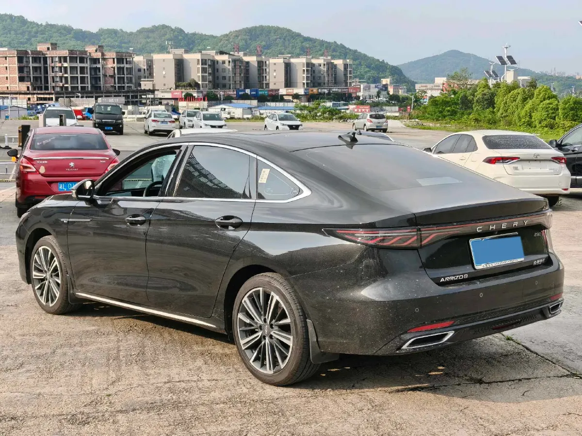 2025 Chery Arrizo 8 Pro 1.6T 197HP L4 7DCT,autocango,china used car exporter,china ev exporter,chinese used car exporter,chinese used ev exporter