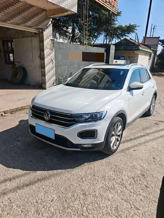 2021 Volkswagen T-Roc 1.4T 150HP L4 7DCT,autocango,china used car exporter,china ev exporter,chinese used car exporter,chinese used ev exporter