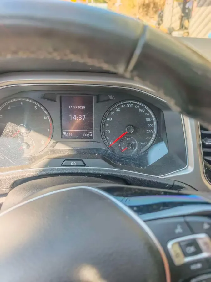 2021 Volkswagen T-Roc 1.4T 150HP L4 7DCT,autocango,china used car exporter,china ev exporter,chinese used car exporter,chinese used ev exporter