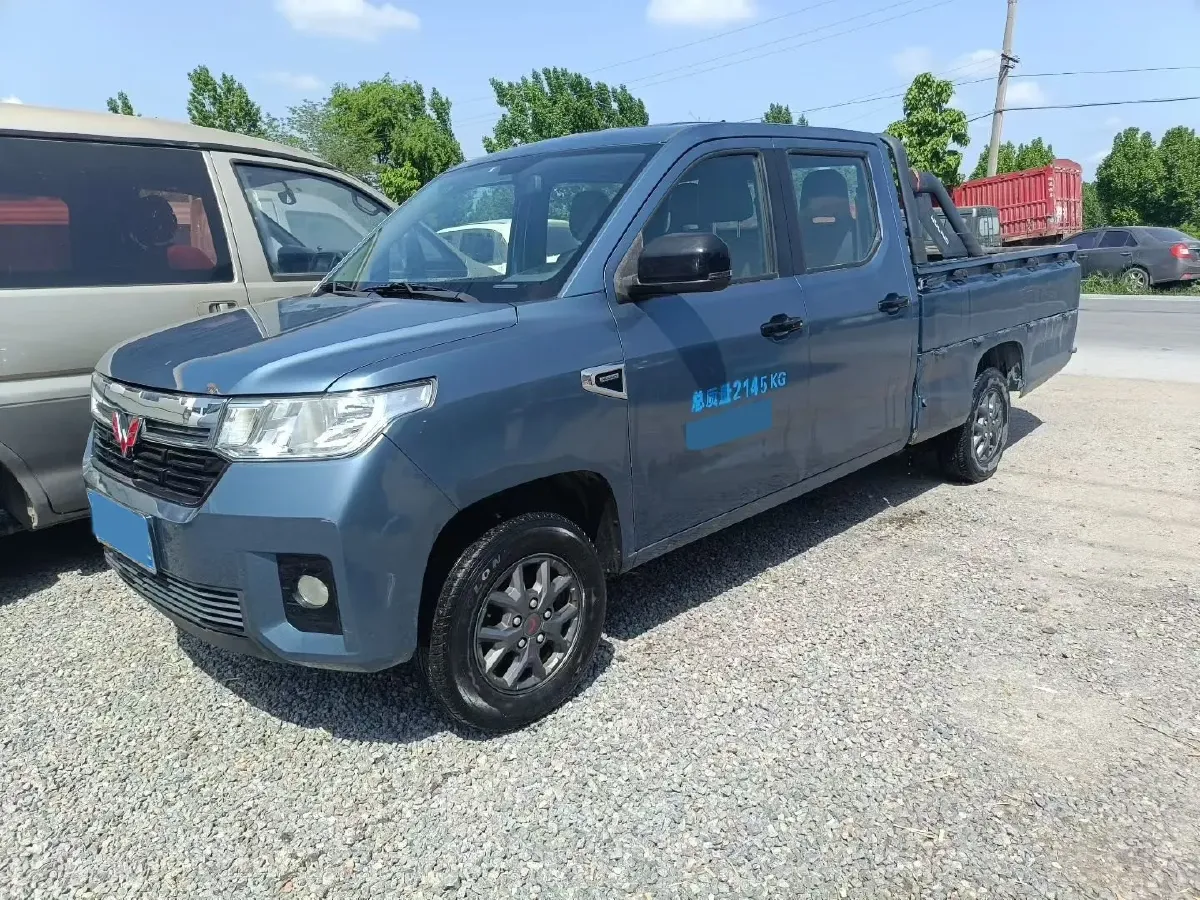 2021 WuLing ZhentTu 1.5L 99HP L4 5MT,autocango,china used car exporter,china ev exporter,chinese used car exporter,chinese used ev exporter