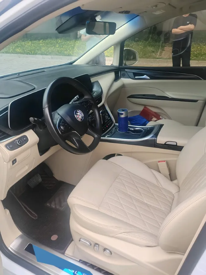 2023 Buick GL8 2.0T 237HP L4 9AT,autocango,china used car exporter,china ev exporter,chinese used car exporter,chinese used ev exporter