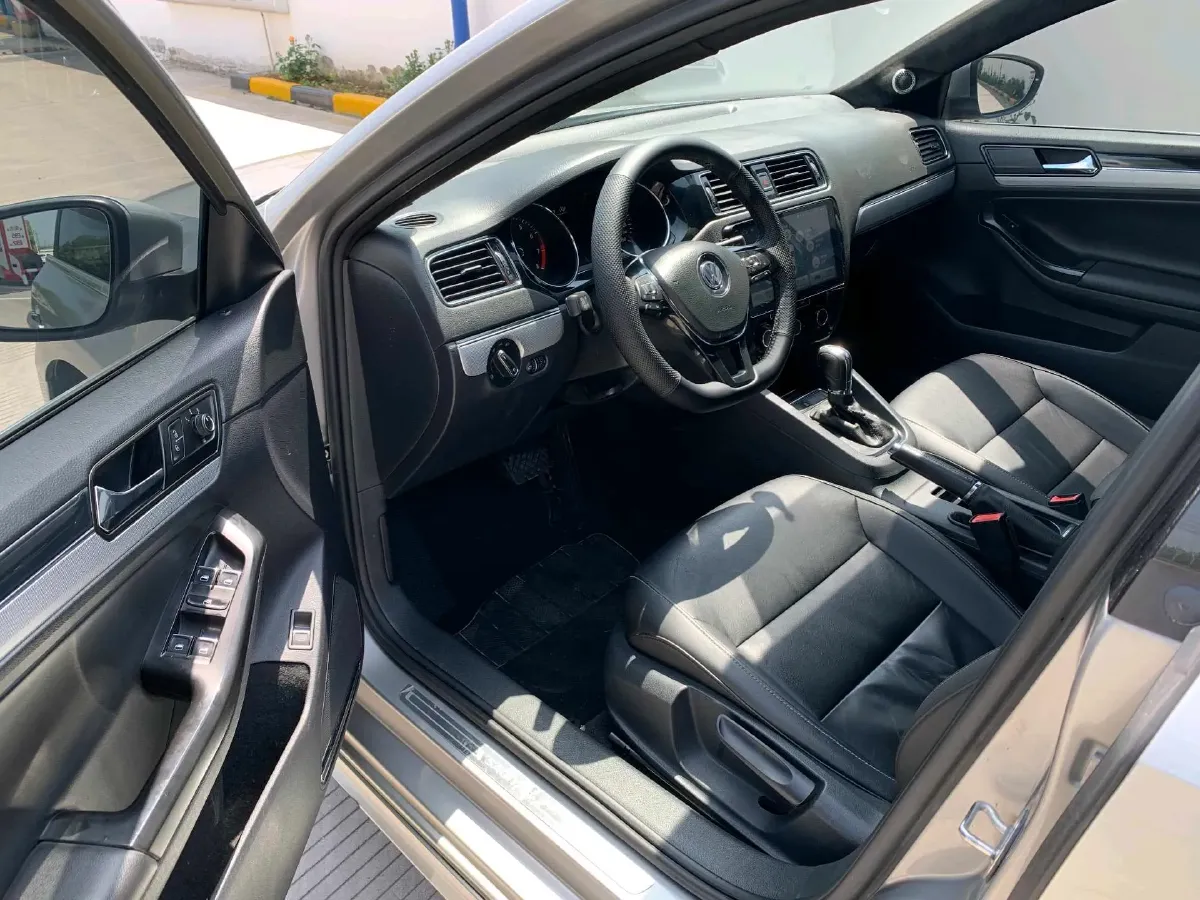 2018 Volkswagen Sagitar 1.4T 150HP L4 7DCT,autocango,china used car exporter,china ev exporter,chinese used car exporter,chinese used ev exporter