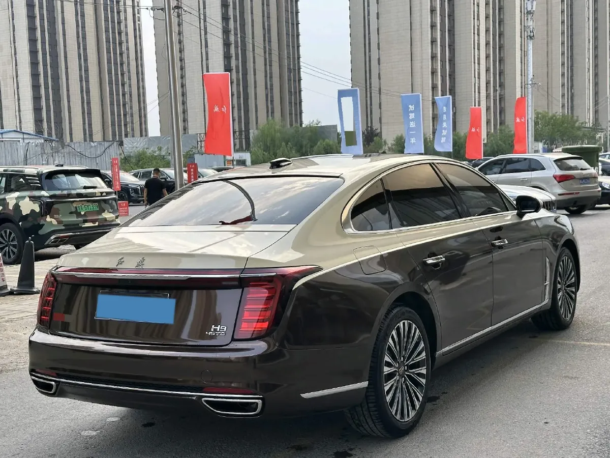 2024 HongQi H9 2.0T 252HP L4 7DCT,autocango,china used car exporter,china ev exporter,chinese used car exporter,chinese used ev exporter