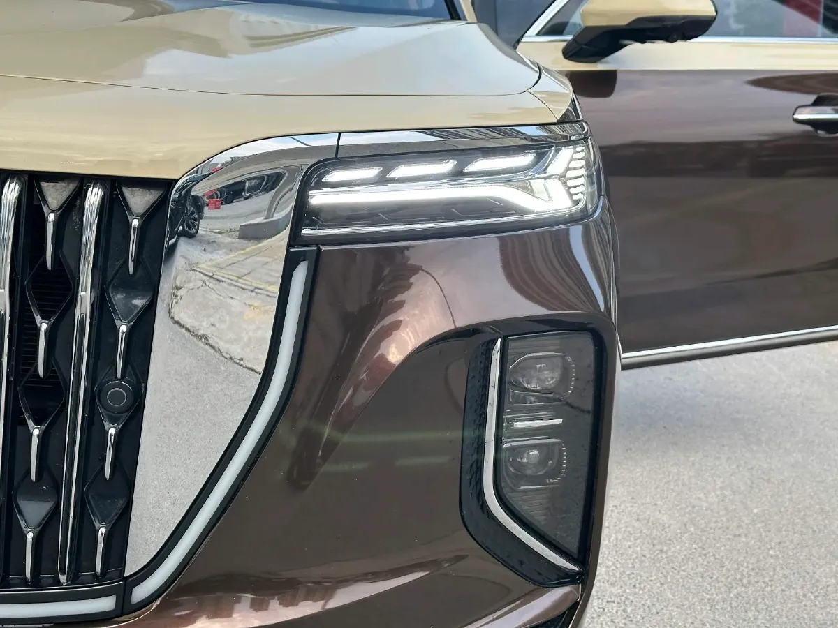 2024 HongQi H9 2.0T 252HP L4 7DCT,autocango,china used car exporter,china ev exporter,chinese used car exporter,chinese used ev exporter