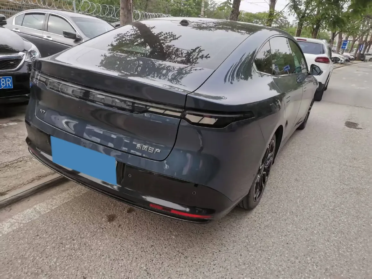 2025 Nissan N7 BEV 73KWH,autocango,china used car exporter,china ev exporter,chinese used car exporter,chinese used ev exporter