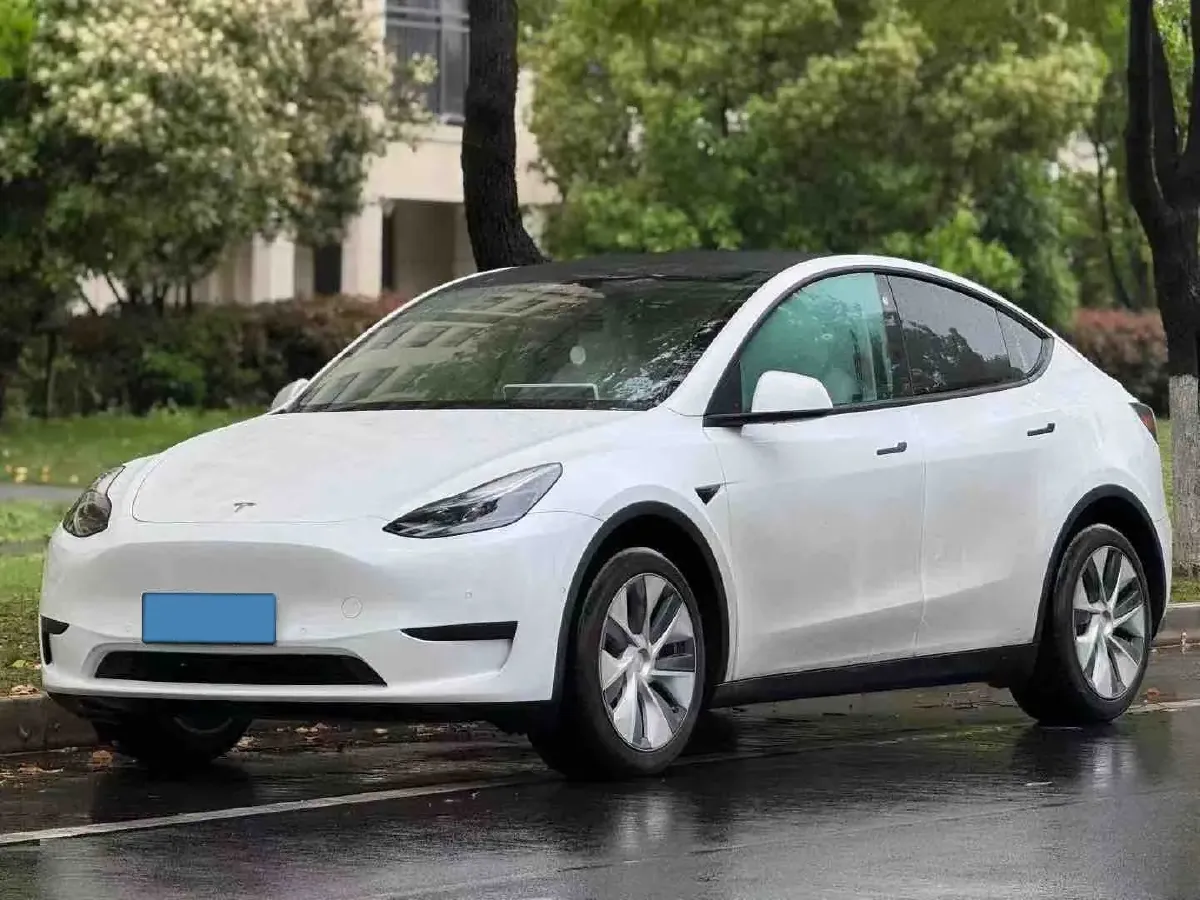 2022 Tesla Model Y BEV 60KWH,autocango,china used car exporter,china ev exporter,chinese used car exporter,chinese used ev exporter