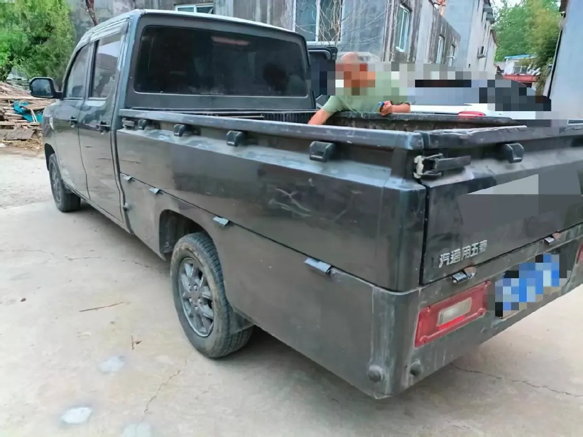 2021 WuLing ZhentTu 1.5L 99HP L4 5MT,autocango,china used car exporter,china ev exporter,chinese used car exporter,chinese used ev exporter