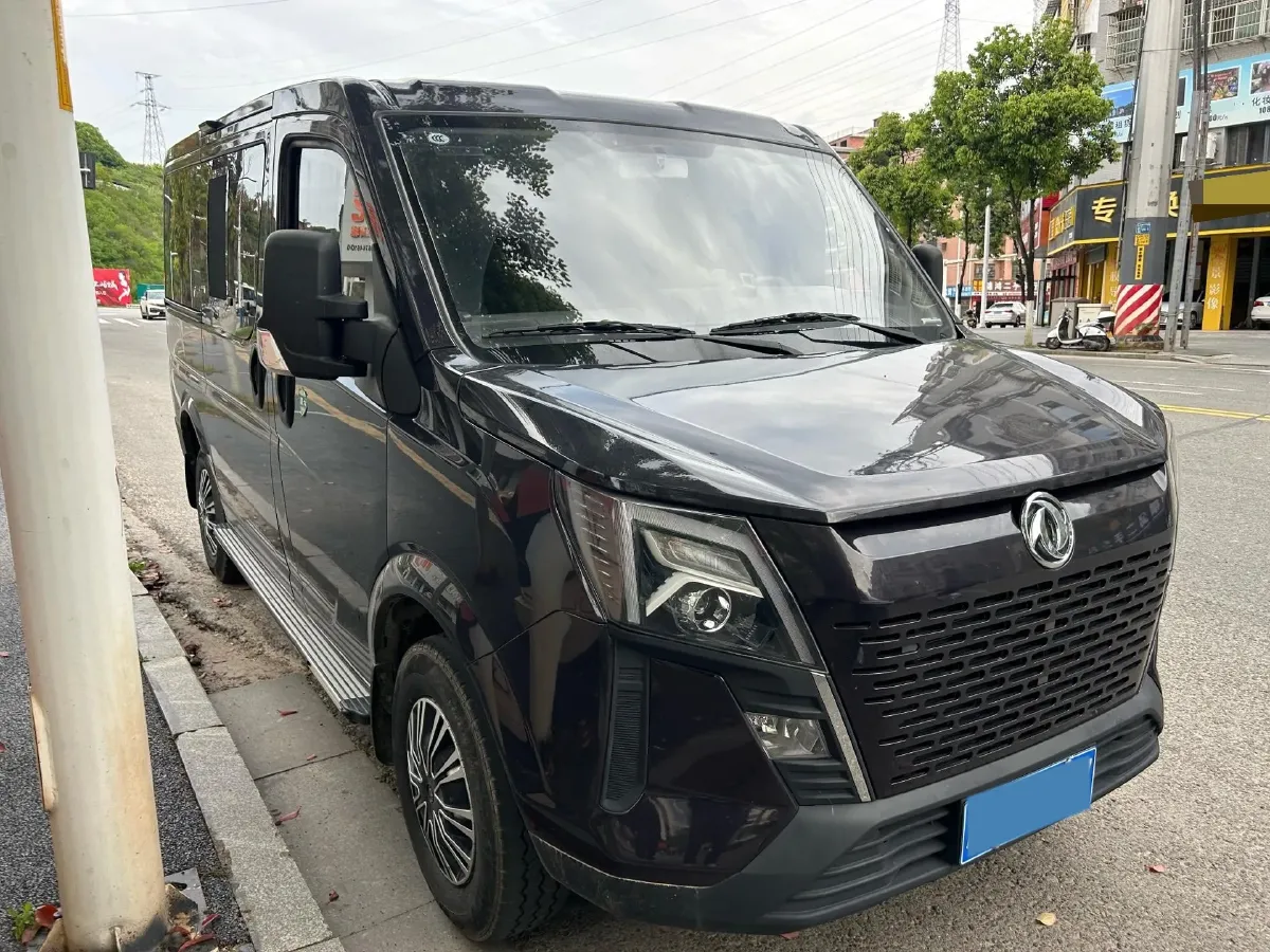 2023 DongFeng DFAC YuFeng 2.0T 136HP L4 7DCT,autocango,china used car exporter,china ev exporter,chinese used car exporter,chinese used ev exporter