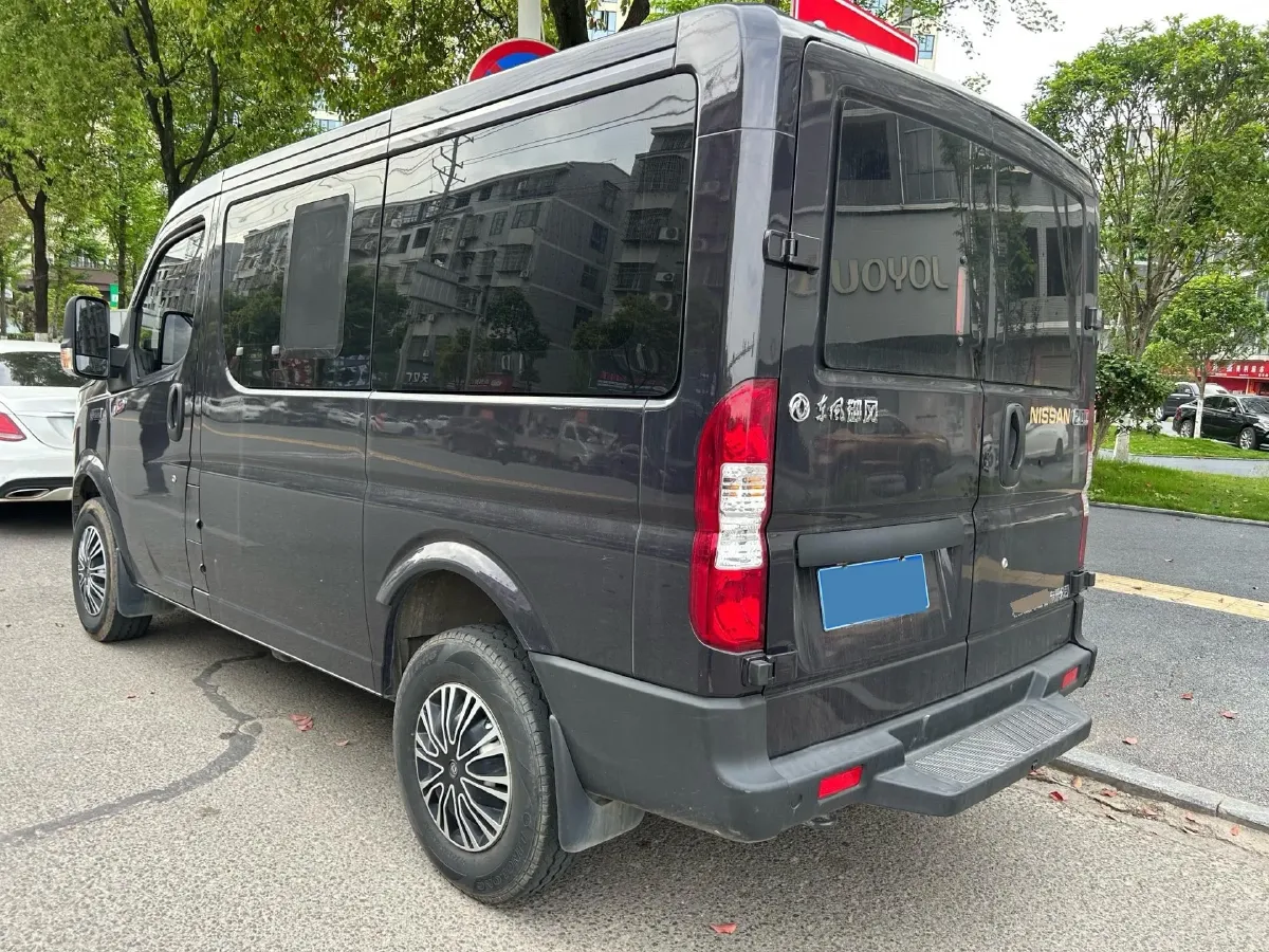 2023 DongFeng DFAC YuFeng 2.0T 136HP L4 7DCT,autocango,china used car exporter,china ev exporter,chinese used car exporter,chinese used ev exporter